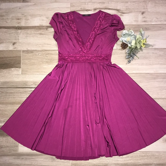 Soprano Dresses & Skirts - 🌞Soprano Magenta Sexy Dress